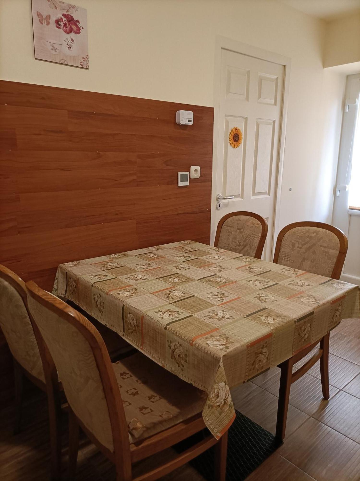 Start Apartmanok Печ Экстерьер фото