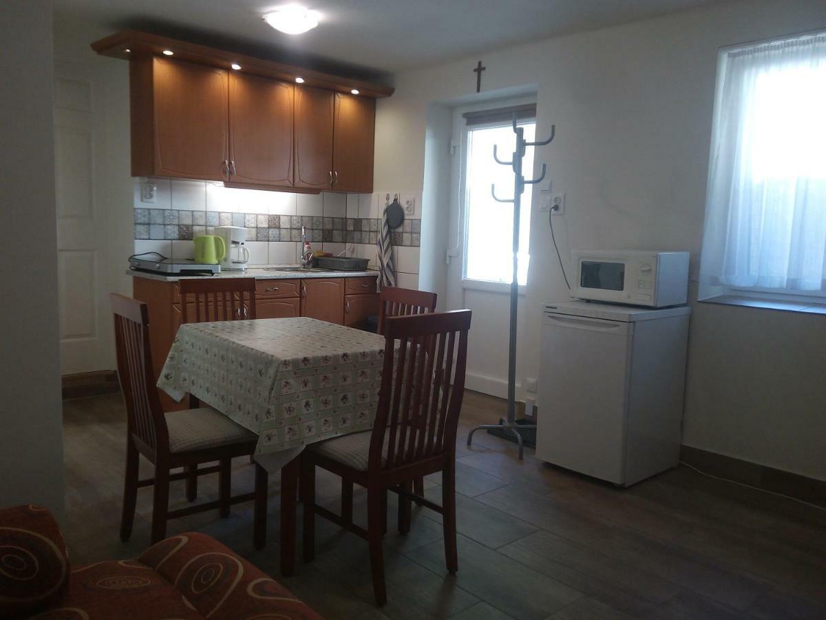 Start Apartmanok Печ Экстерьер фото