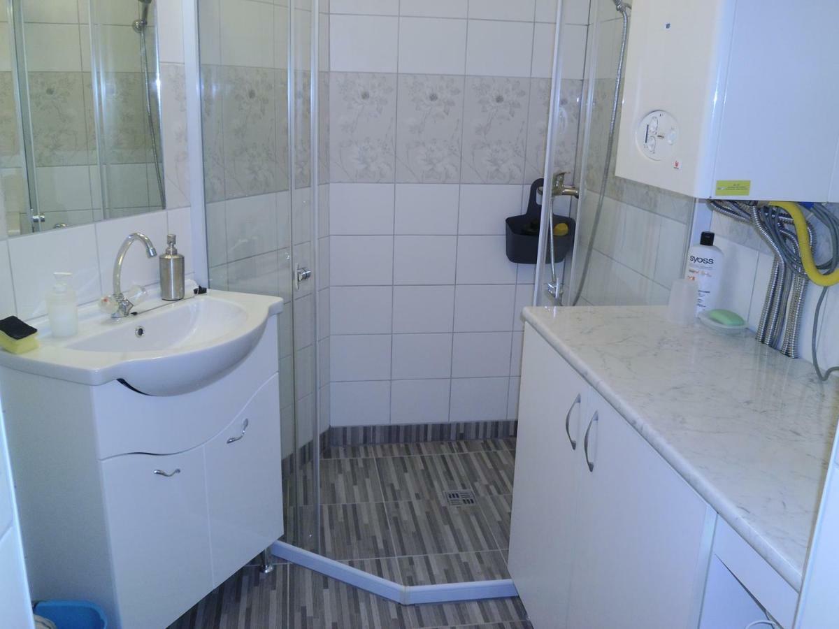 Start Apartmanok Печ Экстерьер фото